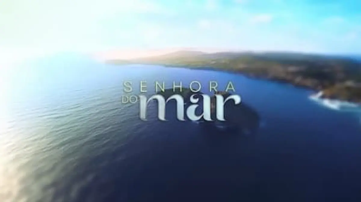 bg cover for Senhora do Mar